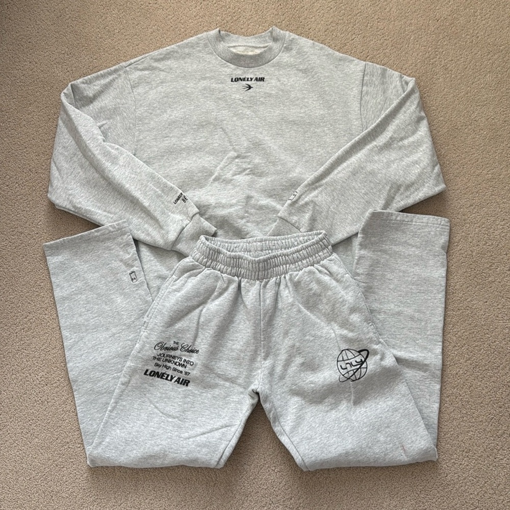 Lonely ghost BÉIS set